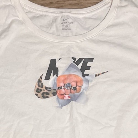 Nike Womens Cotton White T Shirt Sportswear Fierce Plus Size 3X Leopard Logo - Picture 2 of 9